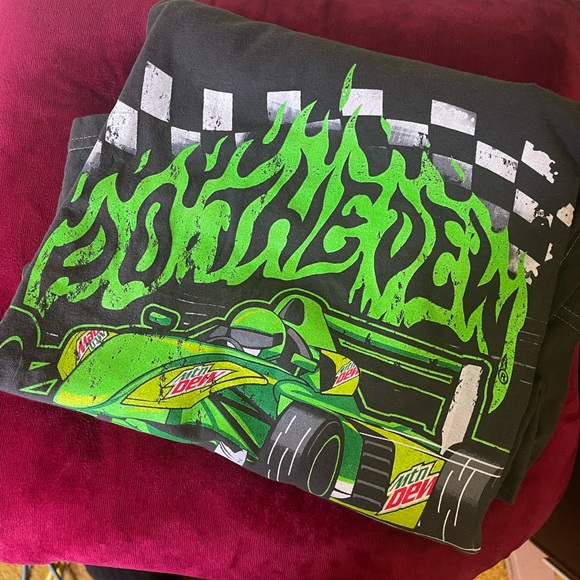 NEW Mountain Dew Metal Logo T-Shirt Vintage Cotton Tee Vintage Style Racing L - Picture 1 of 7